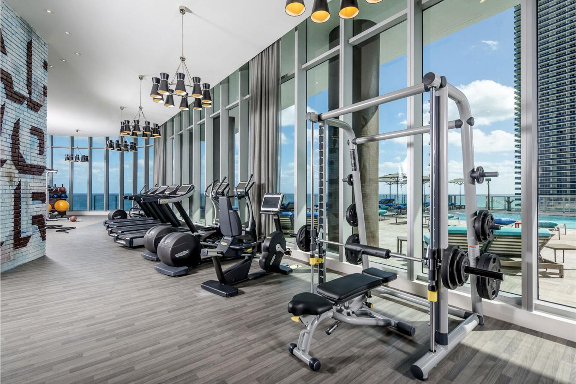 Beachfront Condo With Mesmerizing Views Hollywood Zewnętrze zdjęcie